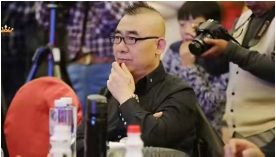 郝文武感观军情第十七集：新一轮军改后，解放军为何从一衔多职改为一职一衔？这有何重大意义？